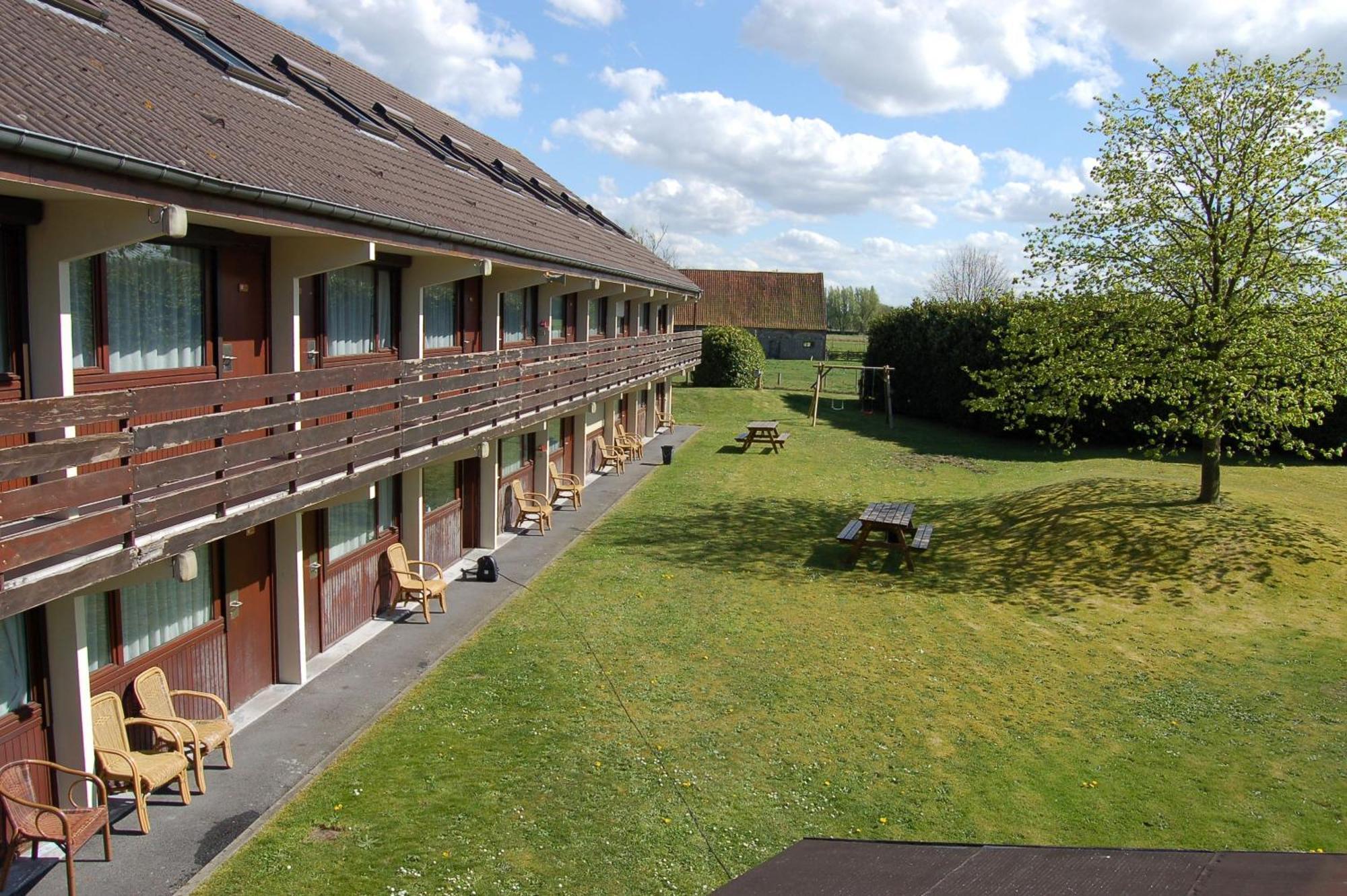 Sleep & Go Brugge Hotel Exterior photo