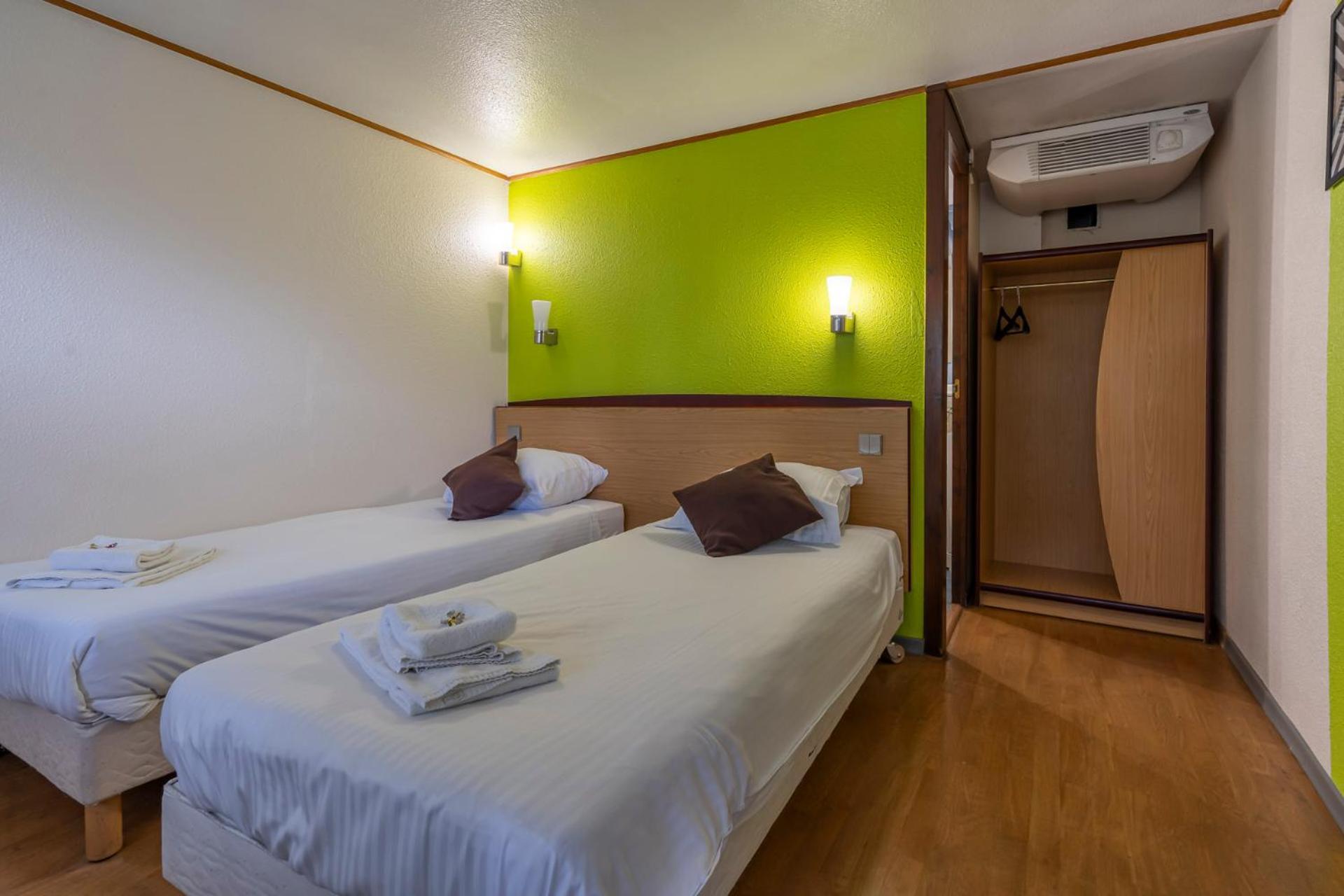 Sleep & Go Brugge Hotel Exterior photo
